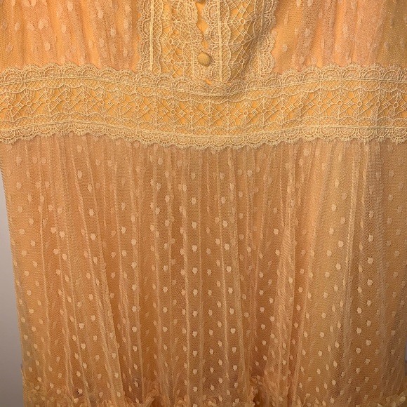 BCBG MAXAZRIA LONG DRESS - Picture 3 of 7